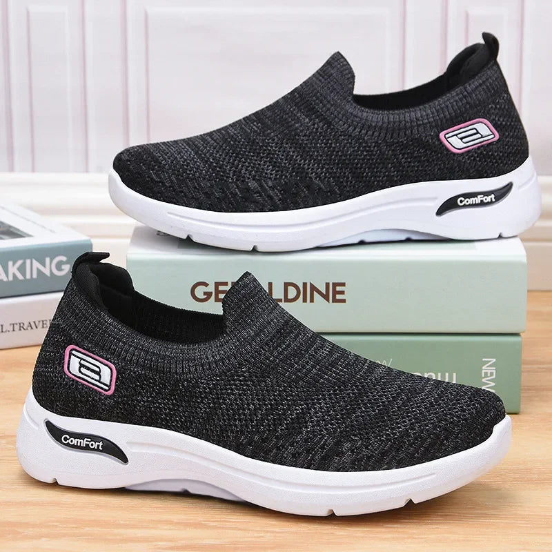 Astrid | Black Knit Everyday Ease Sneakers