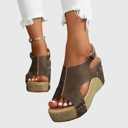 Calista | Beige Suede Orthopedic Sandals