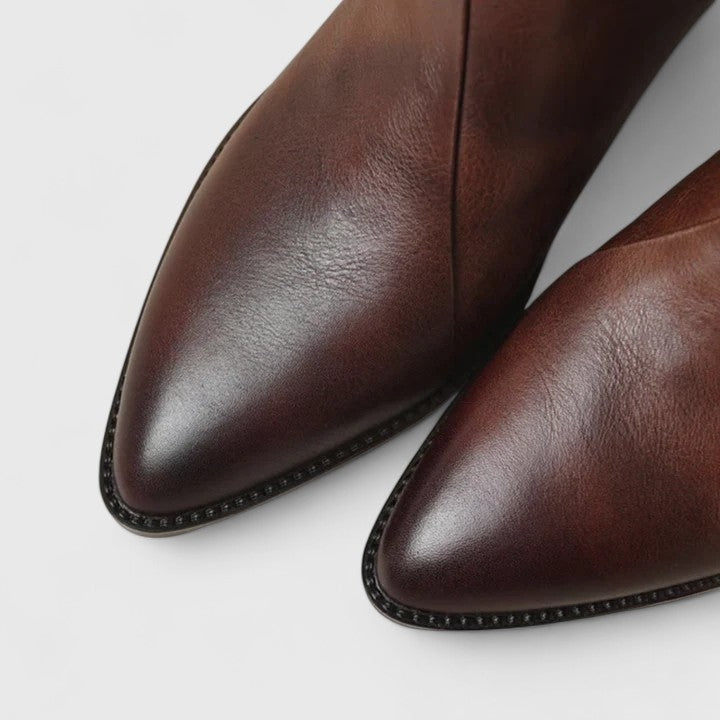 Aurelia | Black Leather Elegant Boots