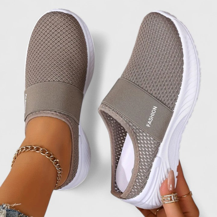 Calista | Beige Elastic Orthopedic Shoes
