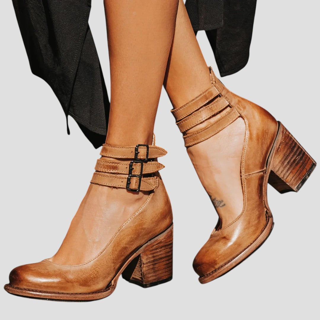 Astrid | Black Cutout Elegance And Guaranteed Comfort