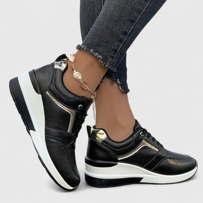 Aurelia | Black Leather Orthopedic Shoes