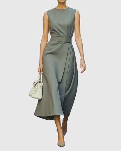 Aurelia | Elegant Round Neck Dress in Burnt Orange
