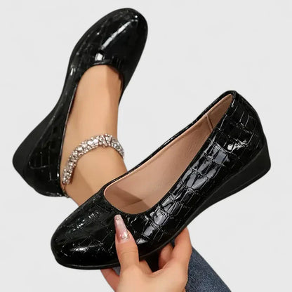 Calantha | Brown Croco Orthopedic Shoes