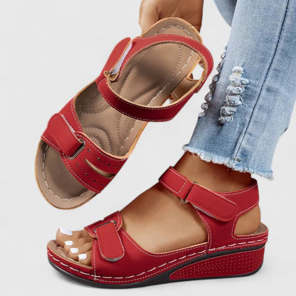 Calantha | White Leather Orthopedic Sandals