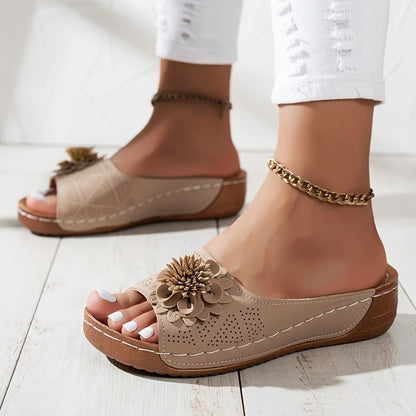 Calantha | White Floral Orthopedic Sandals