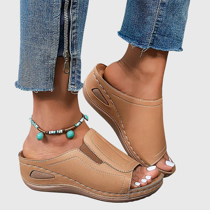 Calista | Black Leather Orthopedic Sandals