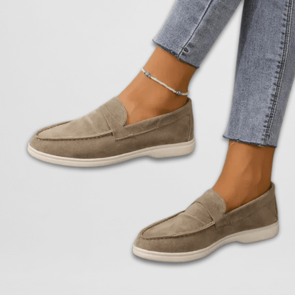 Calista | Glossy Black Comfort Loafers
