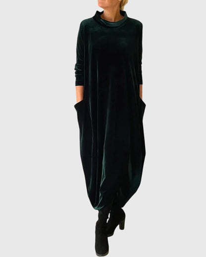 Alethea | Elegant Velvet Dress in Dark Green