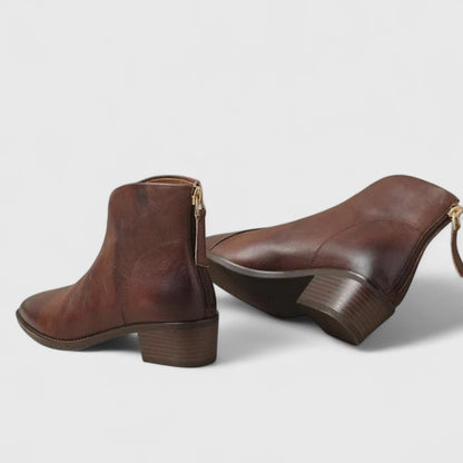 Aurelia | Black Leather Elegant Boots
