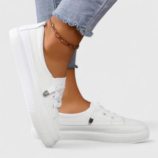 Calanthe | White Orthopedic Shoes