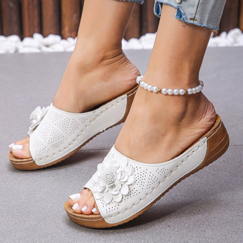Calantha | White Floral Orthopedic Sandals