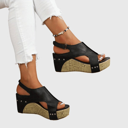 Calista | Beige Suede Orthopedic Sandals