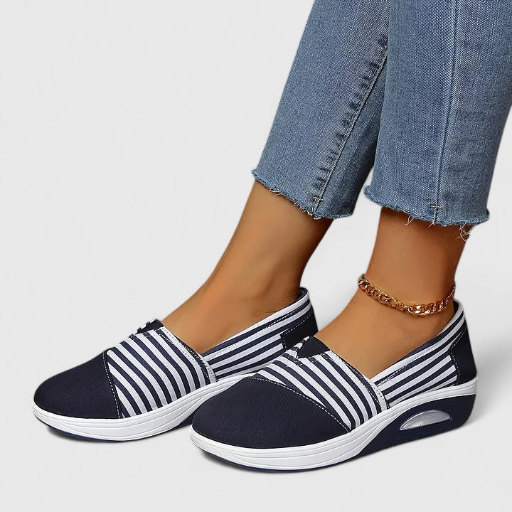 Astrid | Navy Striped Orthopedic Sneakers