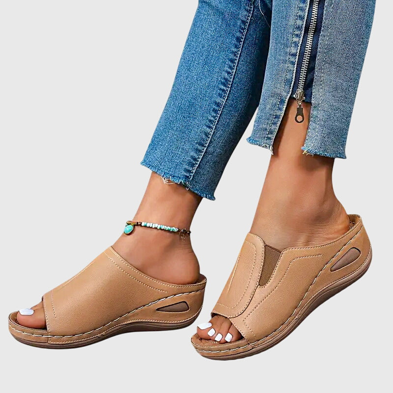 Calista | Black Leather Orthopedic Sandals