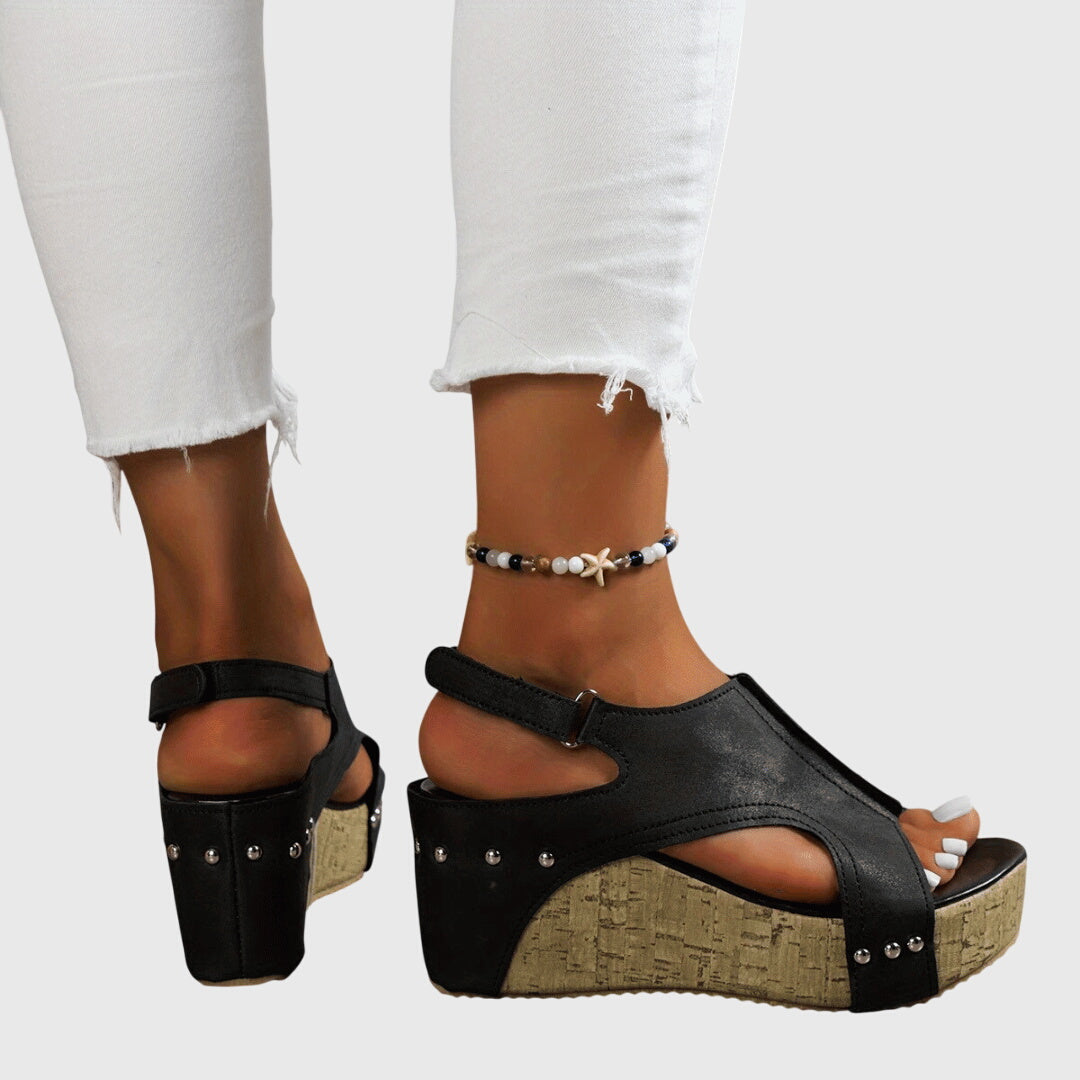Calista | Beige Suede Orthopedic Sandals