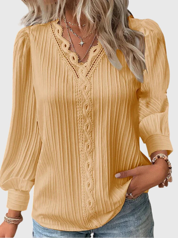 Calista | Elegant Pullover Blouse in Soft Yellow