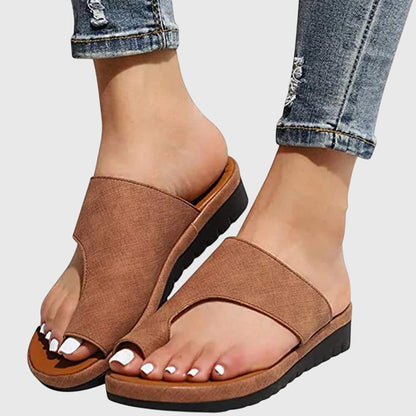 Astrid | Black Orthopedic Summer Sandals