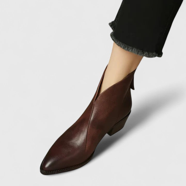 Aurelia | Black Leather Elegant Boots