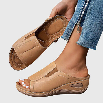 Calista | Black Leather Orthopedic Sandals