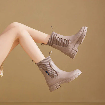 Calantha | Black Ribbed Elegant Boots