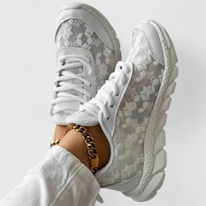 Aurelia | Exquisite White Comfortable Sneakers