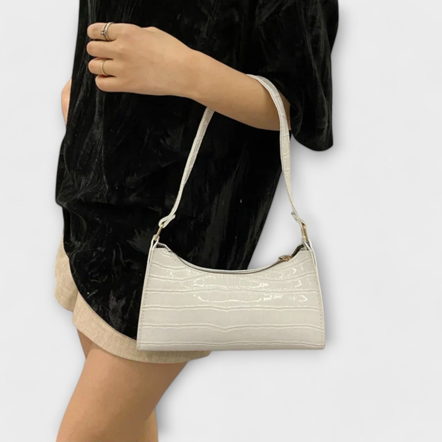 Calista | Women’s Iconic Classic Red Croc Shoulder Bag