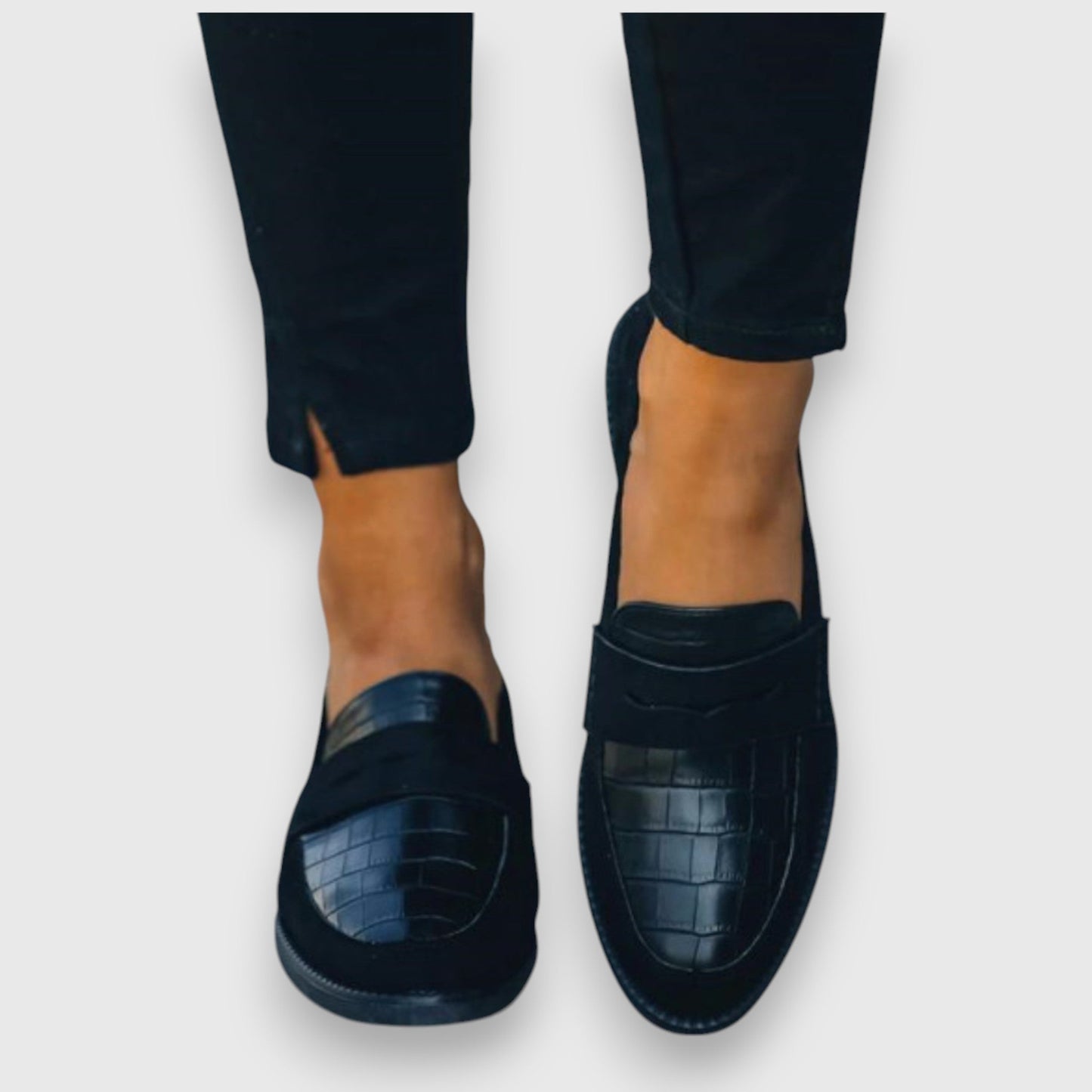 Calista | Black Croco Orthopedic Loafers