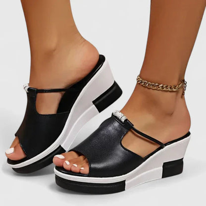 Calista | Black Leather Orthopedic Sandals