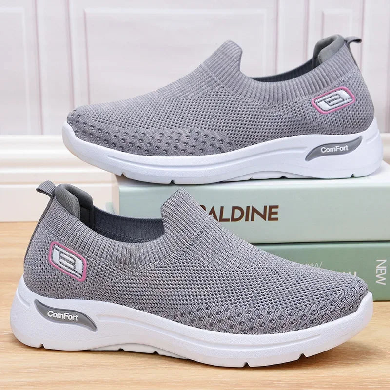 Astrid | Black Knit Everyday Ease Sneakers