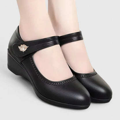 Calantha | Elegant Beige Mary Jane Orthopedic Shoes