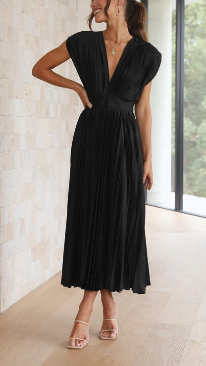Astrid | Women’s Classic Pleated Maxi Dress in Blush Pink