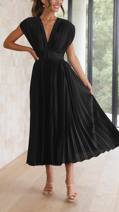 Astrid | Women’s Classic Pleated Maxi Dress in Blush Pink