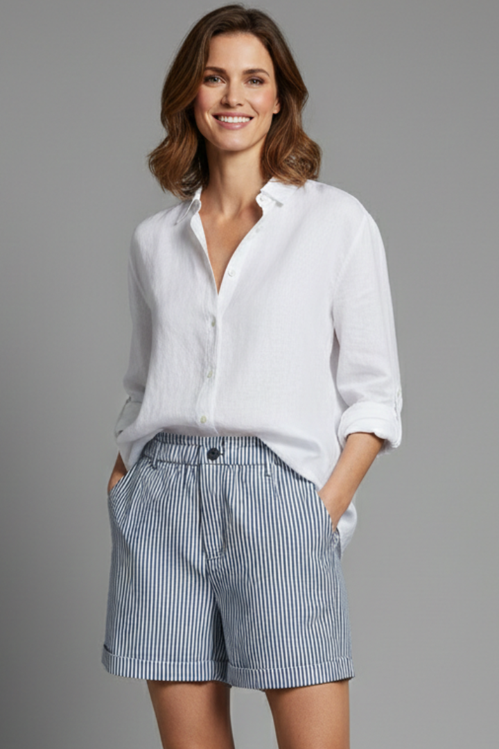 Women’s Striped High Waist Tailored Shorts in Navy White