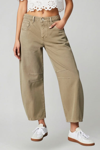Women’s Casual Mid-Waist Black Slim Fit Denim Jeans