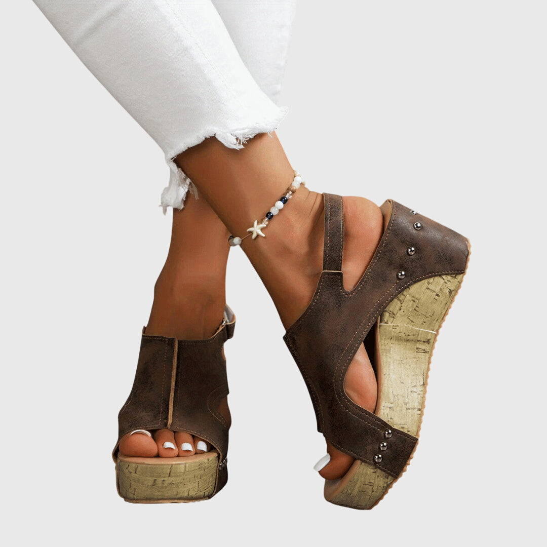Calista | Beige Suede Orthopedic Sandals