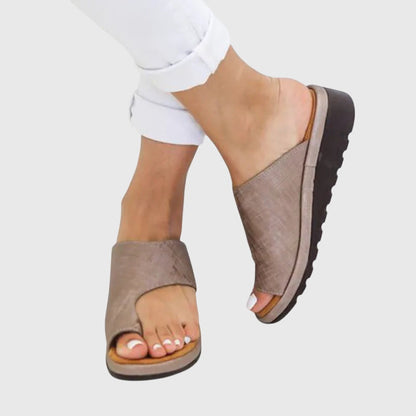 Astrid | Black Orthopedic Summer Sandals