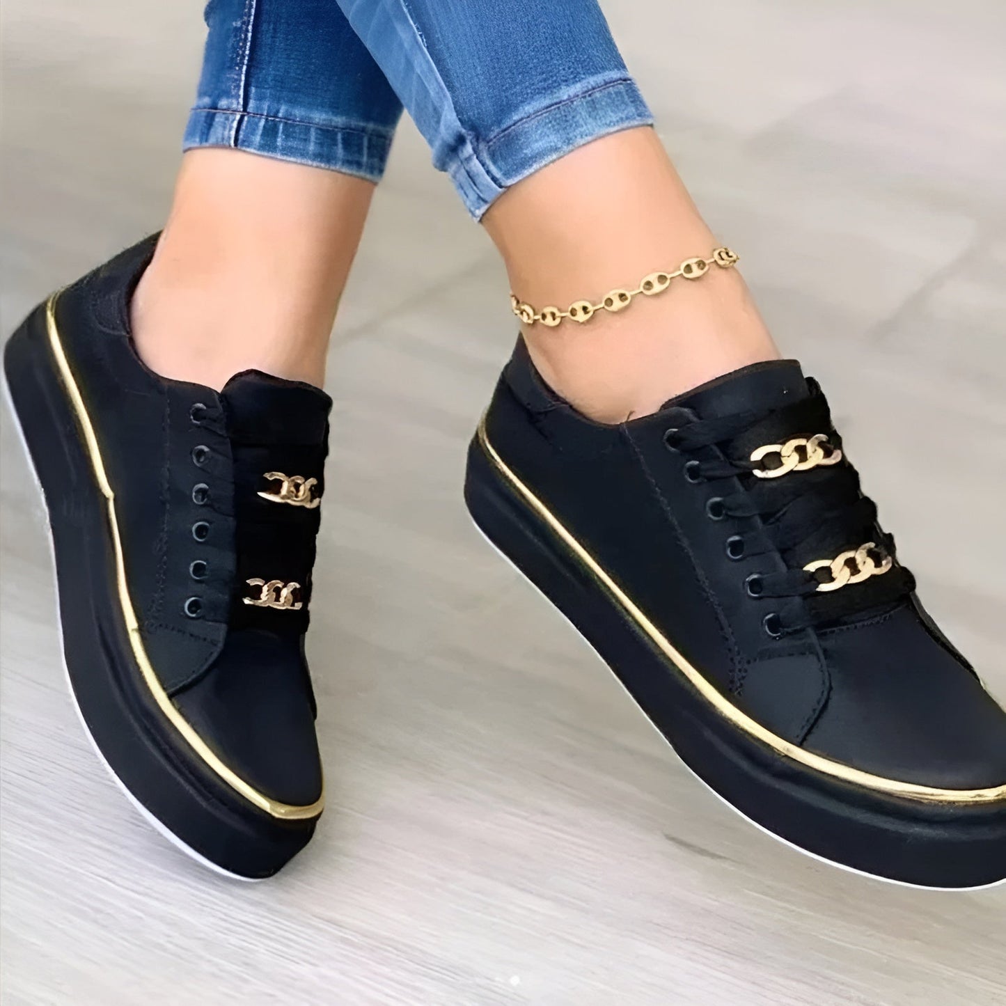 Calista | White Gold-Trimmed StyliSh Orthopedic Women’s Sneakers