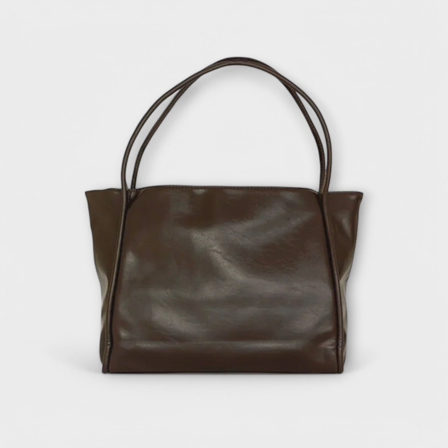 Astrid | Women’s Classic Black Leather Everyday Carry Handbag Style