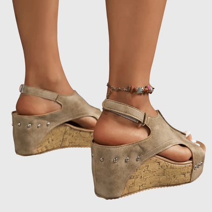 Calista | Beige Suede Orthopedic Sandals