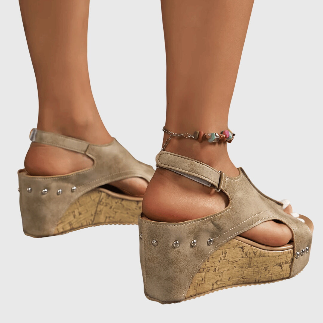 Calista | Beige Suede Orthopedic Sandals