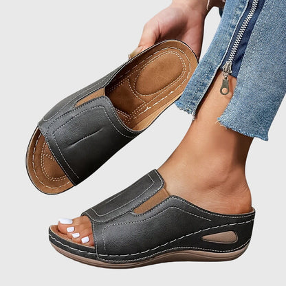 Calista | Black Leather Orthopedic Sandals