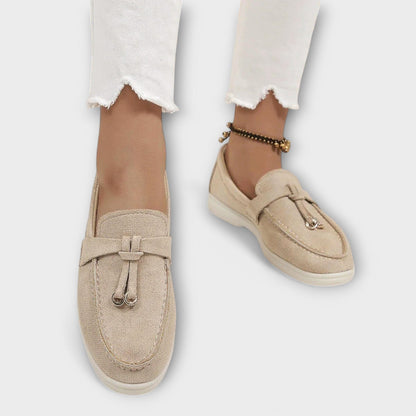 Astrid | Soft Beige Suede ClaSsic Women’s Loafers