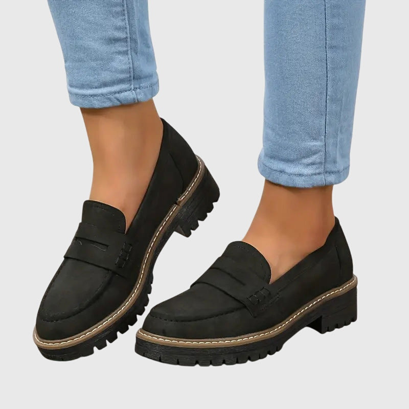 Astrid | Elegant Black Timeless Suede Loafers