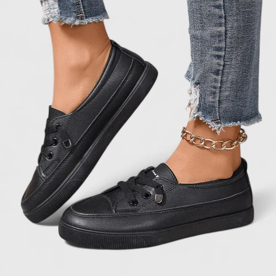 Astrid | White Orthopedic Shoes