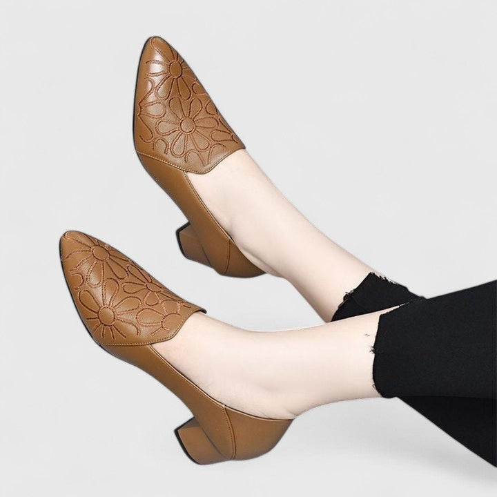 Alethea | Elegant Black Sophisticated Shoes