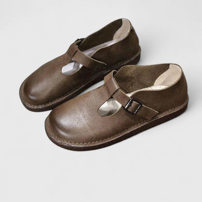 Calista | Black Leather Sophisticated Shoes