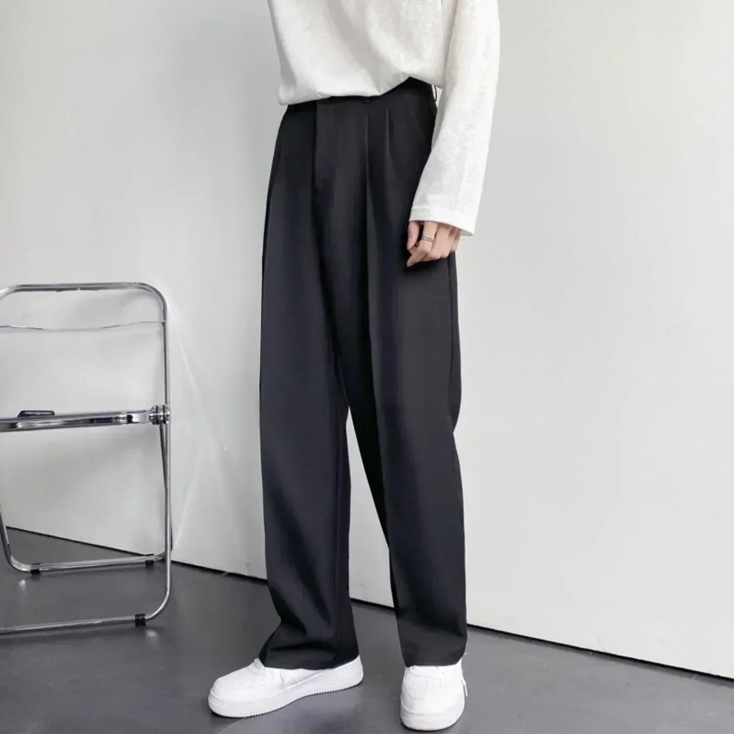 Beckett | Black Pleated London Pants
