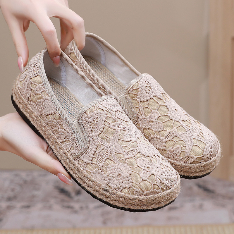 Calista | Lace Beige Breathable Moccasins