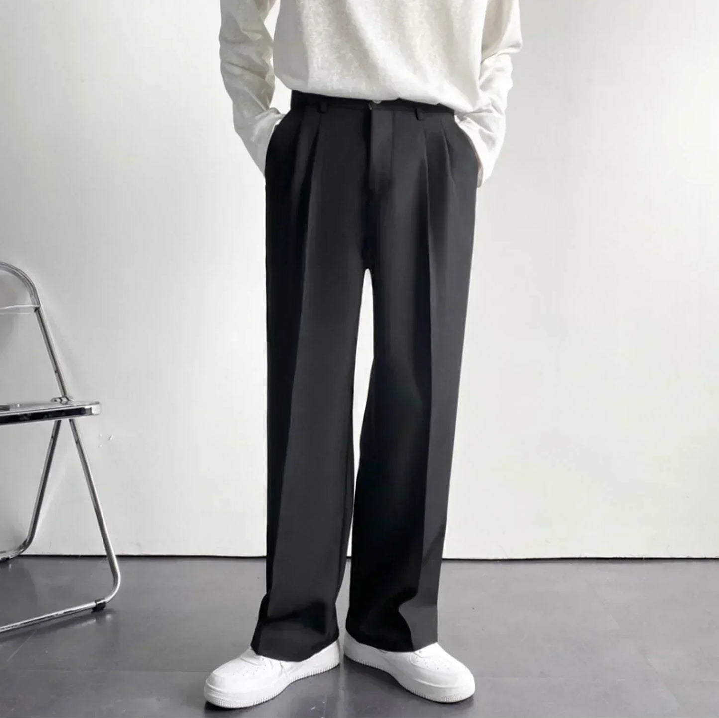 Beckett | Black Pleated London Pants